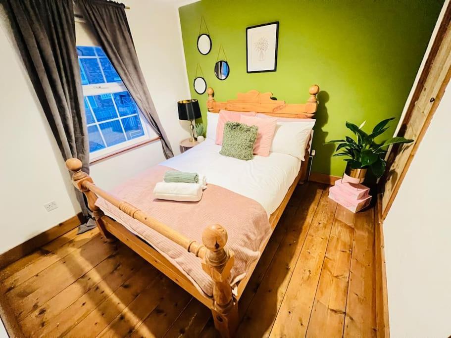 Cosy Cottage In Central Reading Free Parking & Fast Wifi Zewnętrze zdjęcie