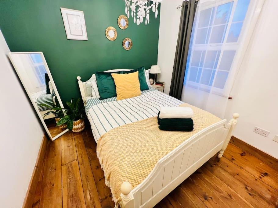 Cosy Cottage In Central Reading Free Parking & Fast Wifi Zewnętrze zdjęcie